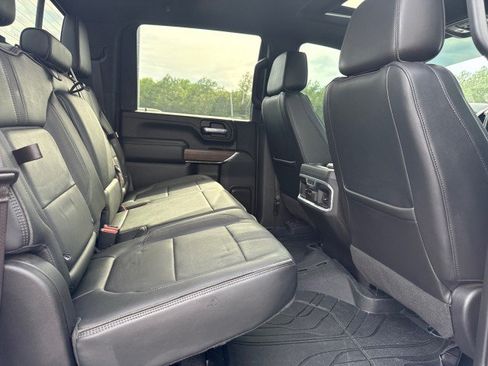 Used 2023 Chevrolet Silverado 2500 High Country w/ LPO, Hitch Package AWD/4WD image 15