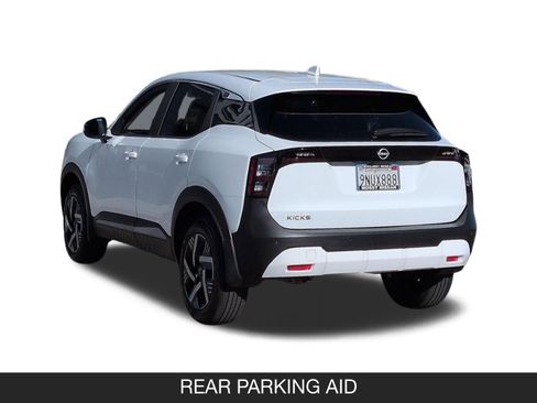 Certified 2025 Nissan Kicks SV image 8