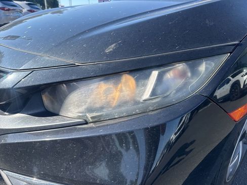 Used 2019 Honda Civic LX image 4