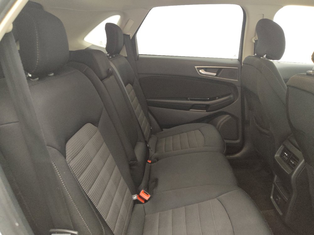 Used 2018 Ford Edge SEL AWD/4WD image 19