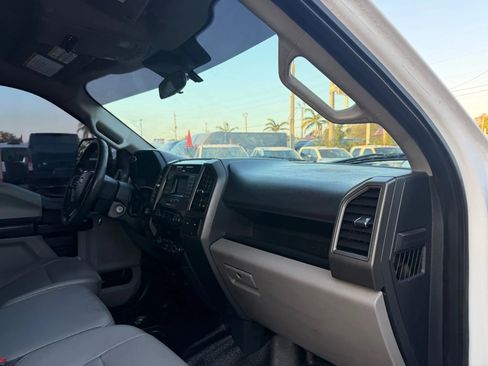 Used 2022 Ford F350 XL w/ Power Equipment Group image 17
