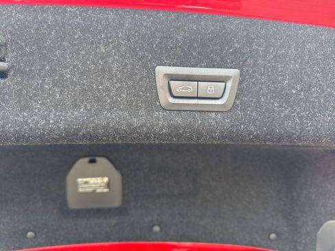 Used 2025 BMW M3 Competition w/ Executive Package image 18