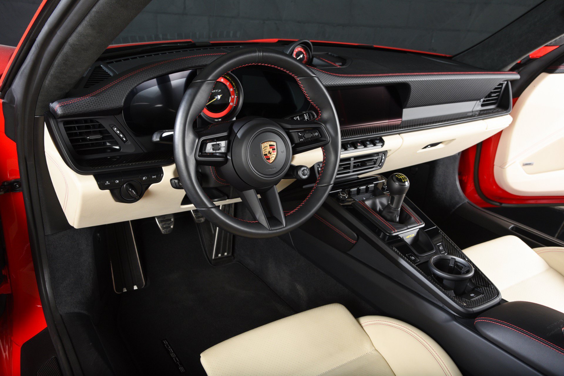 Used 2022 Porsche 911 GT3 RWD image 4