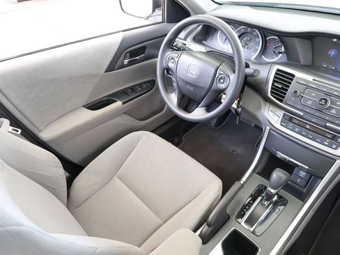 Used 2013 Honda Accord LX image 14