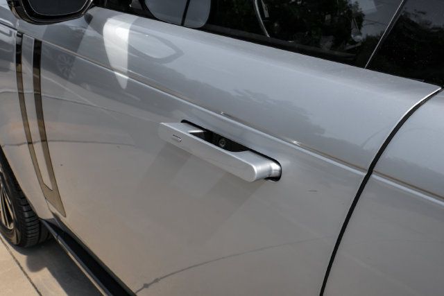 Used 2023 Land Rover Range Rover SE AWD/4WD image 43