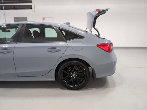 Used 2022 Honda Civic Sport image 11