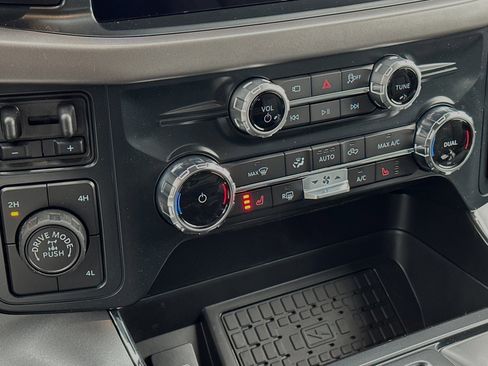 New 2025 Ford F150 XLT w/ Equipment Group 302A MID image 19