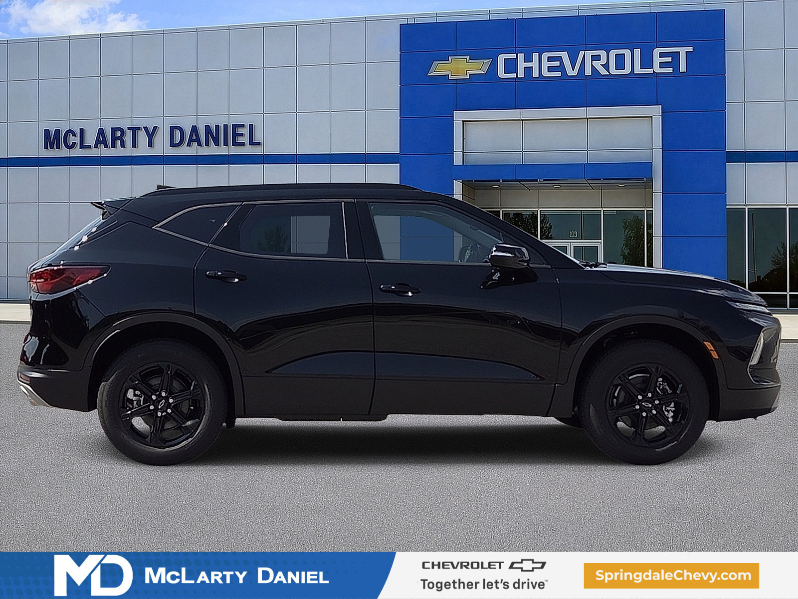 New 2026 Chevrolet Blazer LT w/ Midnight/Sport Edition AWD/4WD image 6