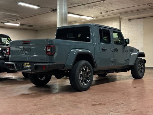 New 2026 Jeep Gladiator Sport image 5