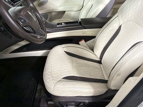 Used 2017 Lincoln MKZ Black Label w/ Black Label Drivers Package image 11