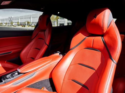 Used 2019 Ferrari GTC4Lusso image 48