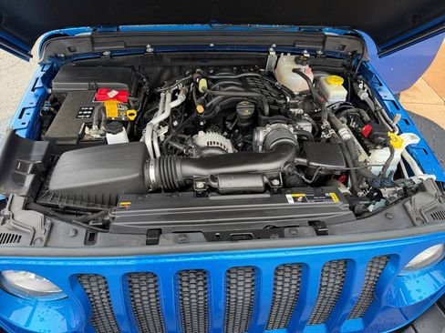 Used 2022 Jeep Wrangler Unlimited Sport AWD/4WD image 27