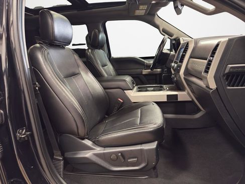 Used 2021 Ford F250 Lariat image 27