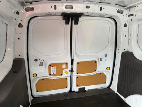 Used 2022 Ford Transit Connect XLT FWD image 34
