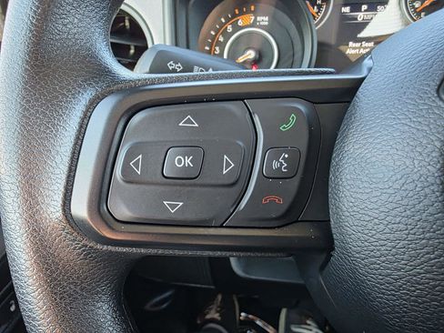 Used 2025 Jeep Wrangler Sport image 14