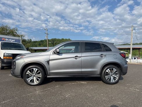 Used 2024 Mitsubishi Outlander Sport AWD image 3