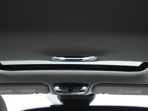 Used 2022 Kia Seltos EX image 13