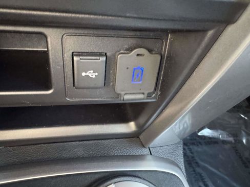 Certified 2022 Toyota 4Runner SR5 Premium image 35