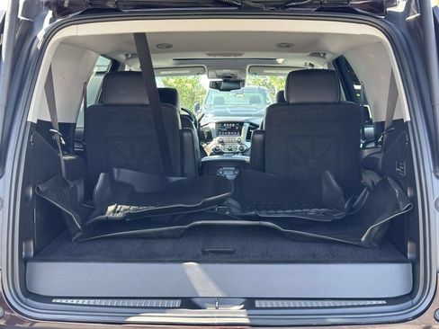 Used 2020 Chevrolet Tahoe LT w/ Luxury Package AWD/4WD image 27