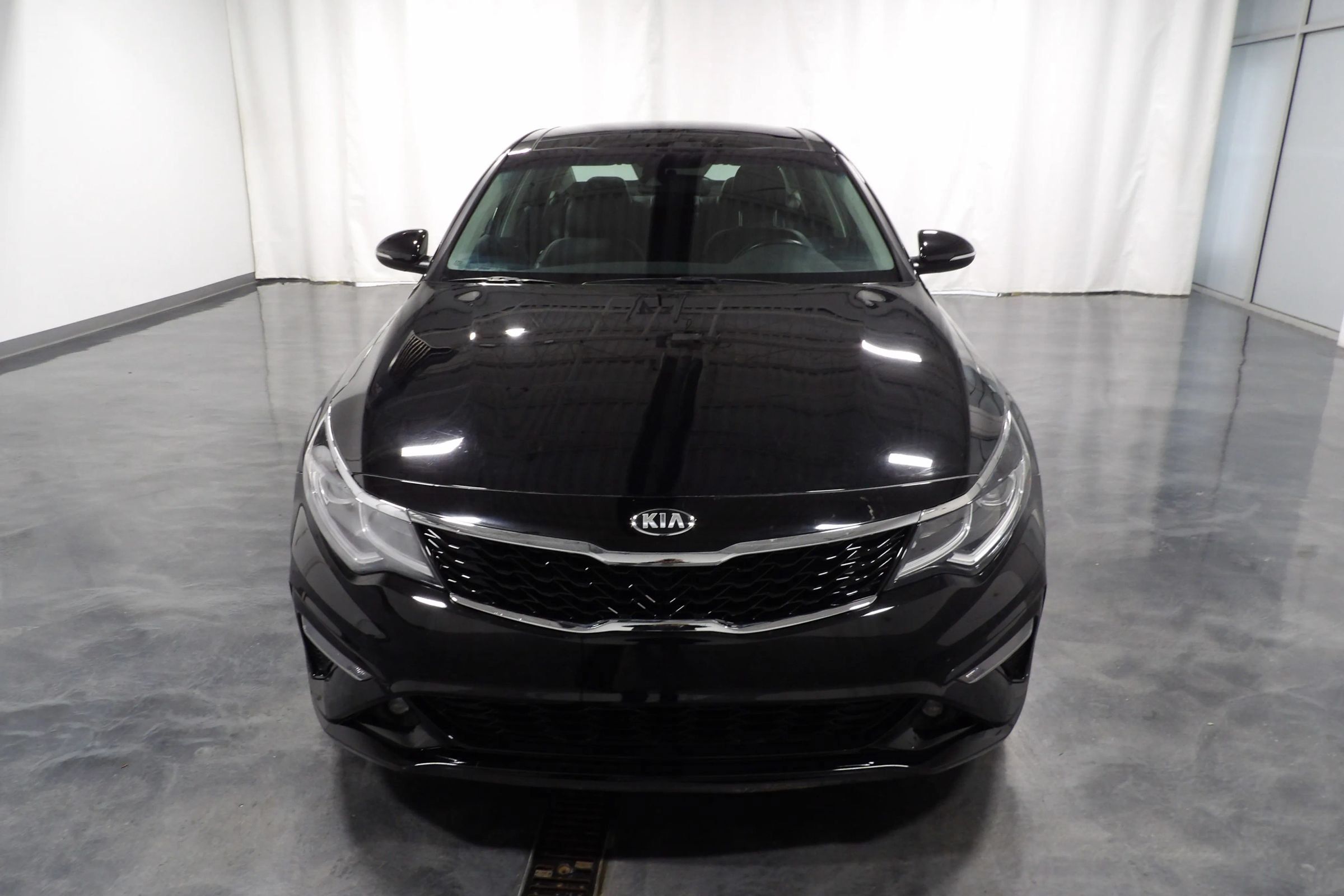 Used 2020 Kia Optima S w/ S Panoramic Sunroof Package FWD image 2
