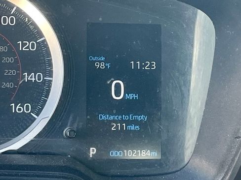 Used 2022 Toyota Corolla SE w/ Carpet Mat Package (TMS) image 10