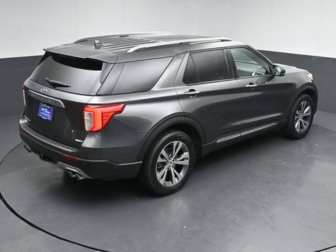 Used 2020 Ford Explorer Platinum w/ Premium Technology Package AWD/4WD image 53