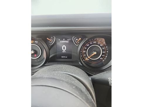 Used 2024 Jeep Wrangler Unlimited Sport AWD/4WD image 10