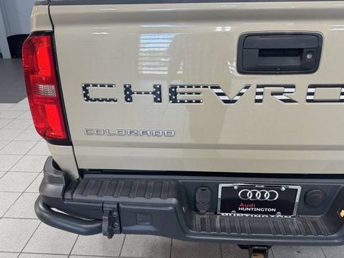 Used 2022 Chevrolet Colorado ZR2 w/ Colorado ZR2 Bison Edition AWD/4WD image 34