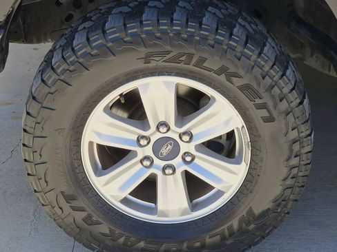 Used 2017 Ford F150 XL w/ Equipment Group 101A Mid AWD/4WD image 26
