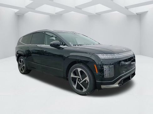 New 2026 Hyundai Ioniq 9 Calligraphy image 3