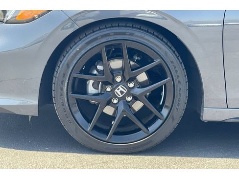 Certified 2025 Honda Civic Sport image 42