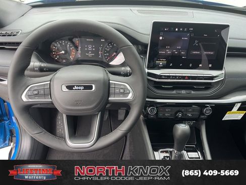 New 2026 Jeep Compass Latitude AWD/4WD image 6
