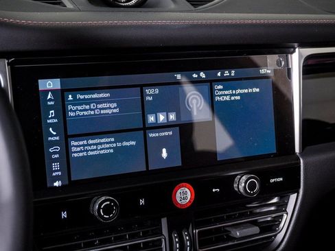 New 2026 Porsche Macan S image 22