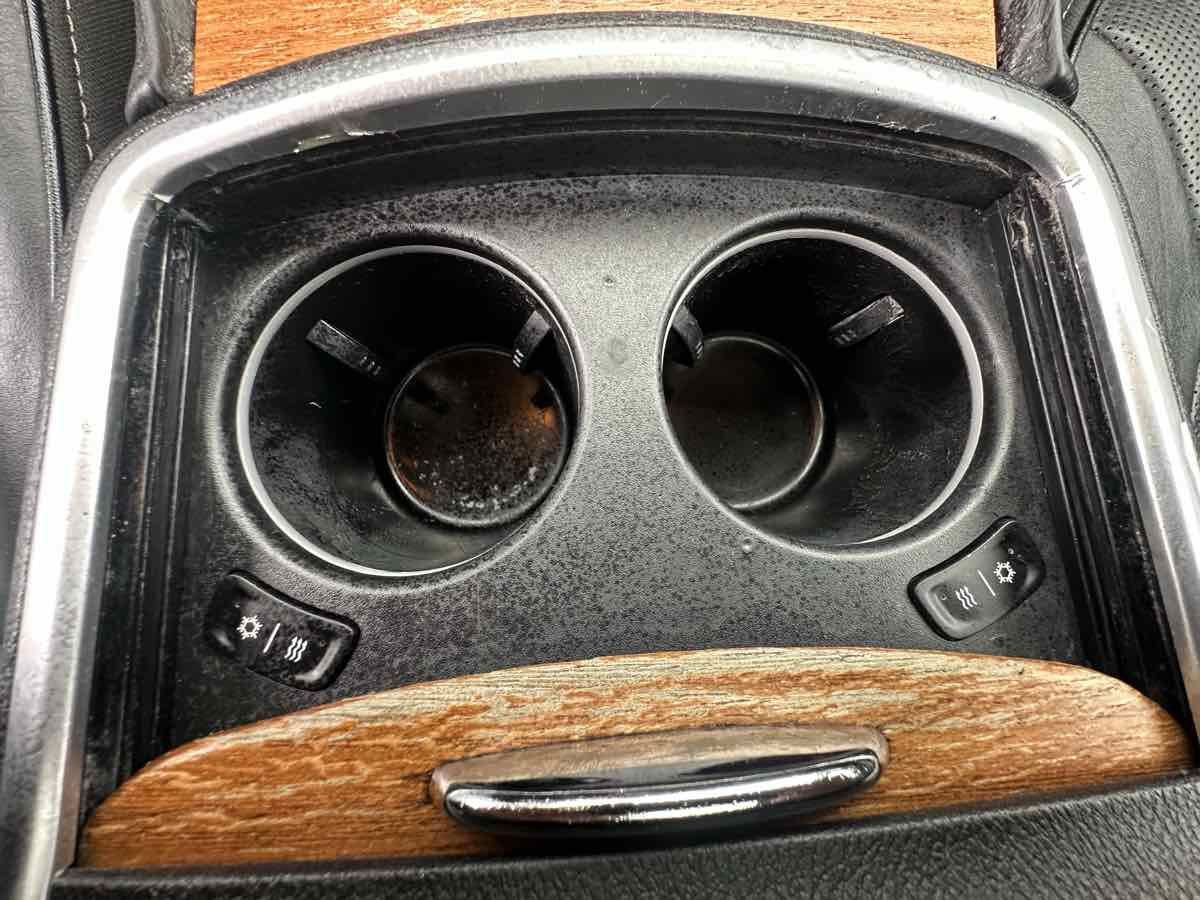 Used 2014 Chrysler 300 C w/ Harman/Kardon Audio Group RWD image 22