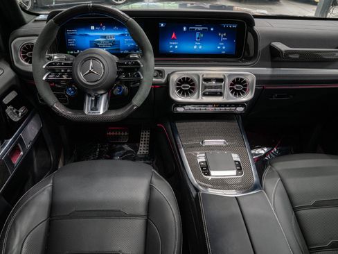 Used 2026 Mercedes-Benz G 63 AMG 4MATIC image 38