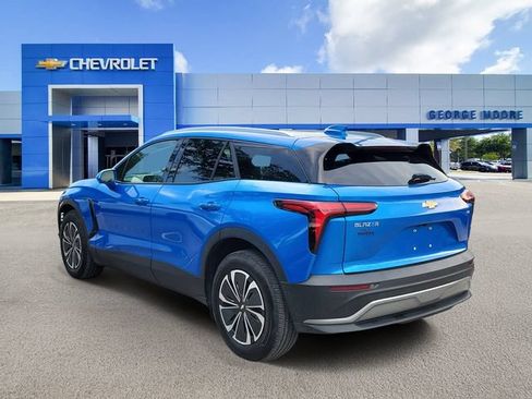 Used 2024 Chevrolet Blazer EV LT AWD/4WD image 3