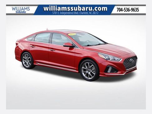 Used 2018 Hyundai Sonata Sport FWD image 1