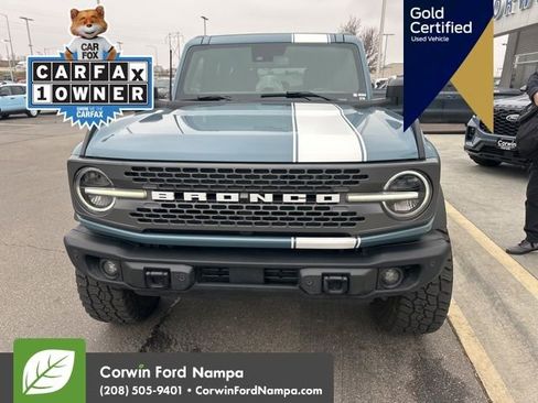Used 2023 Ford Bronco Badlands image 2