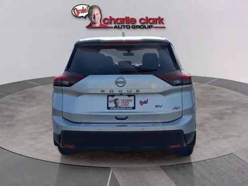 Certified 2024 Nissan Rogue SV w/ SV Premium Package FWD image 4