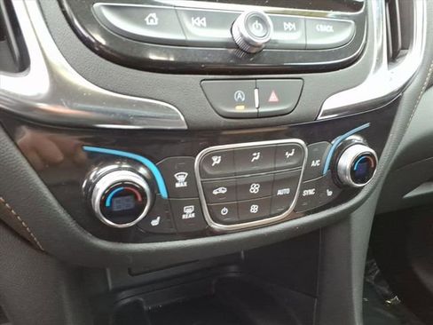 Certified 2024 Chevrolet Equinox Premier image 19