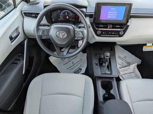 New 2026 Toyota Corolla Cross L image 25