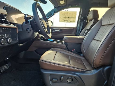New 2026 Chevrolet Tahoe High Country AWD/4WD image 15