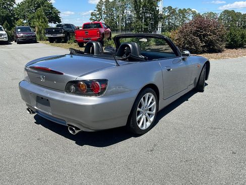 Used 2006 Honda S2000 image 4