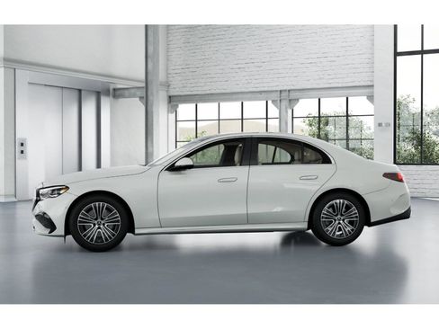 New 2026 Mercedes-Benz E 350 4MATIC Sedan image 35