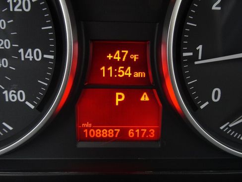 Used 2014 BMW X1 xDrive28i AWD/4WD image 19