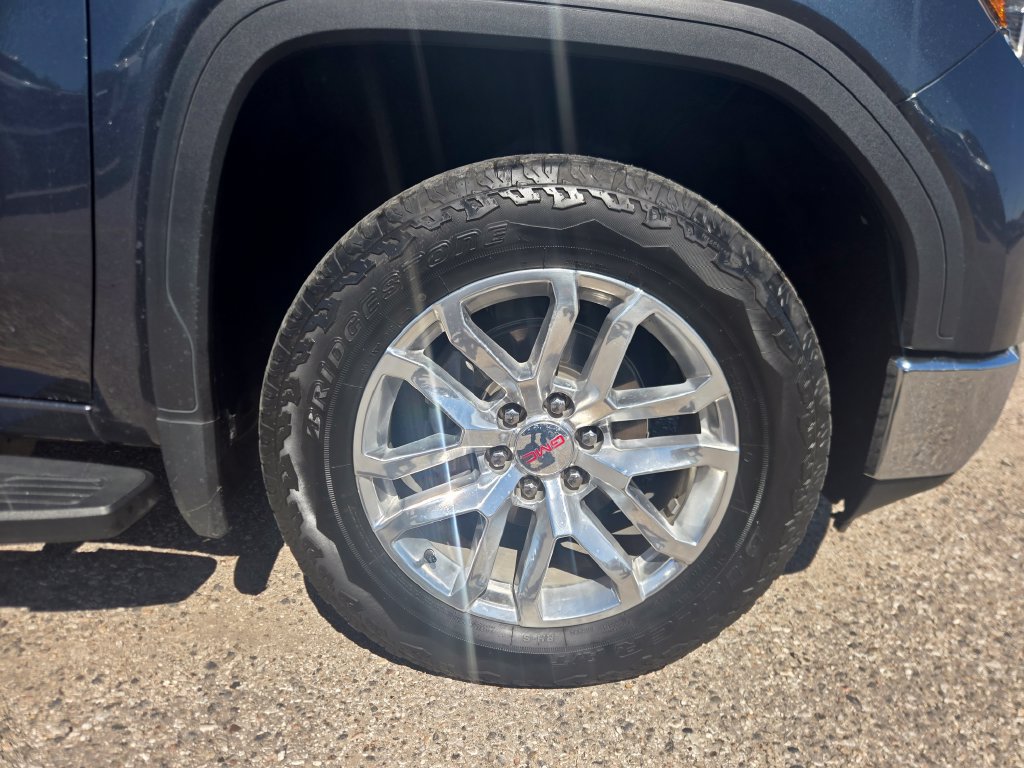 Used 2019 GMC Sierra 1500 SLT w/ SLT Premium Plus Package AWD/4WD image 11