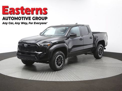 Used 2025 Toyota Tacoma TRD Off-Road AWD/4WD image 54