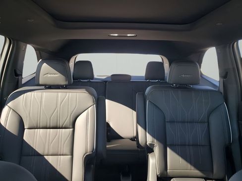 New 2026 Buick Enclave Avenir w/ Super Cruise Package image 41