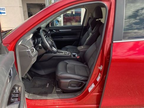 Used 2021 MAZDA CX-5 Touring image 13