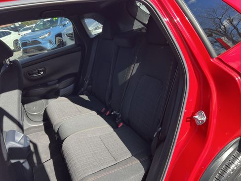 Used 2023 Honda HR-V Sport image 22